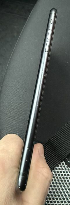 Продам IPhone 7+ 32g