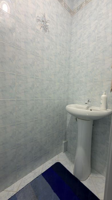 Оренда 3 кім квартири з гаражем
