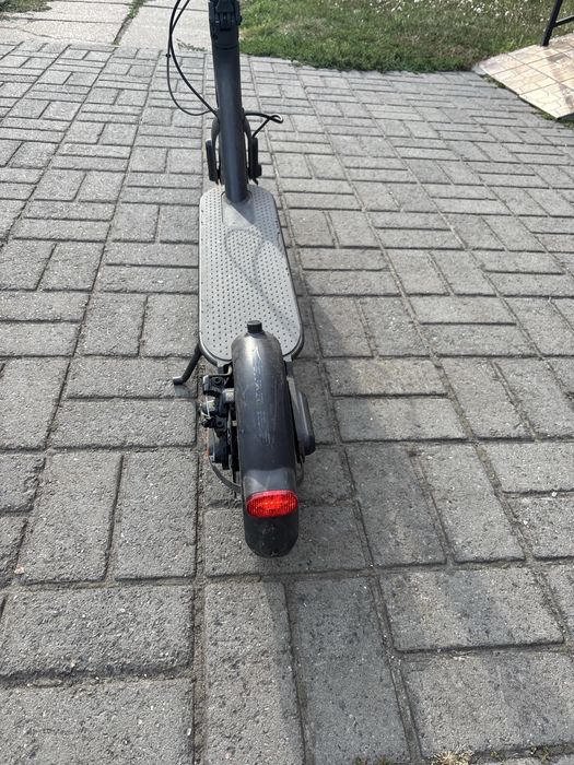 Xiaomi Mi Electric Scooter Essential