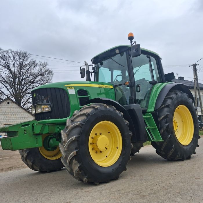 Ciągnik John Deere 6930 transport gratis
