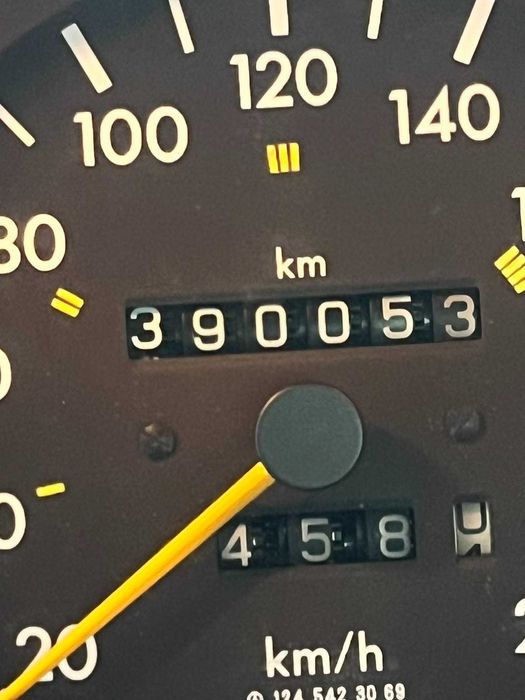 Mercedes-Benz E-Class 1994