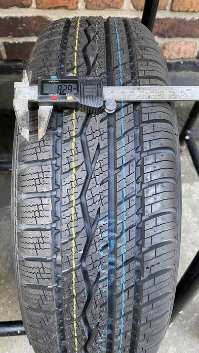 oc.9258 Opona 175/65R15 Toyo CELSIUS 1szt RUDA ŚLĄSKA