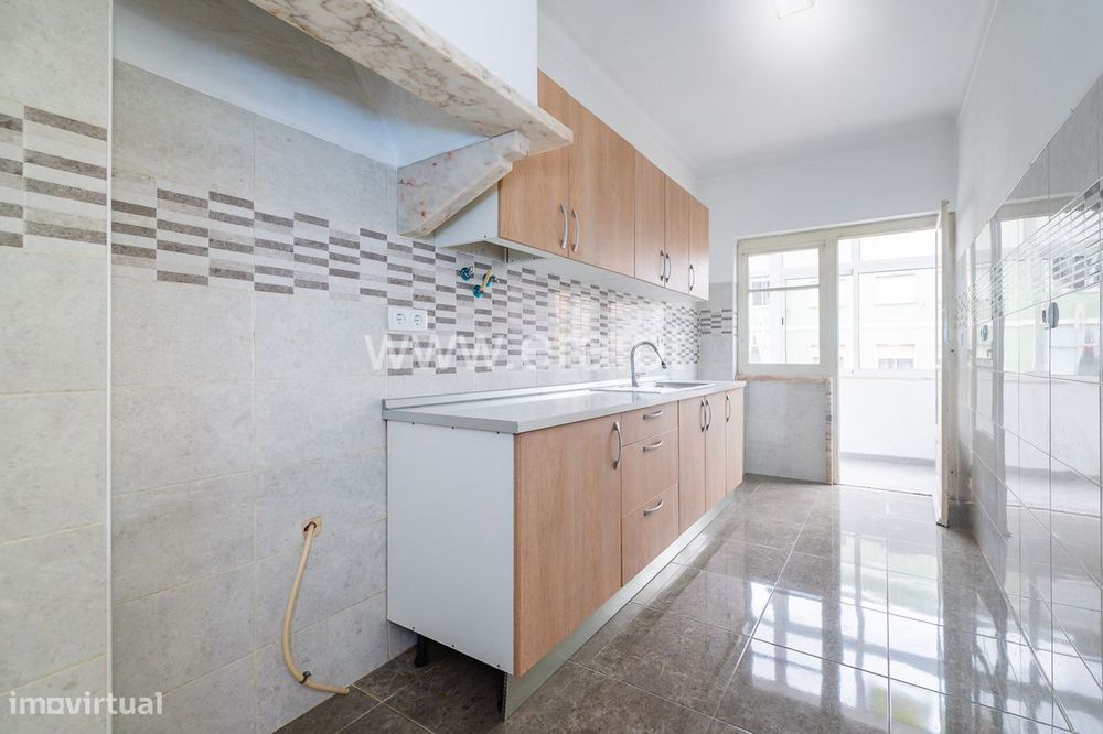 Apartamento T2 - Odivelas — Odivelas, Lisboa