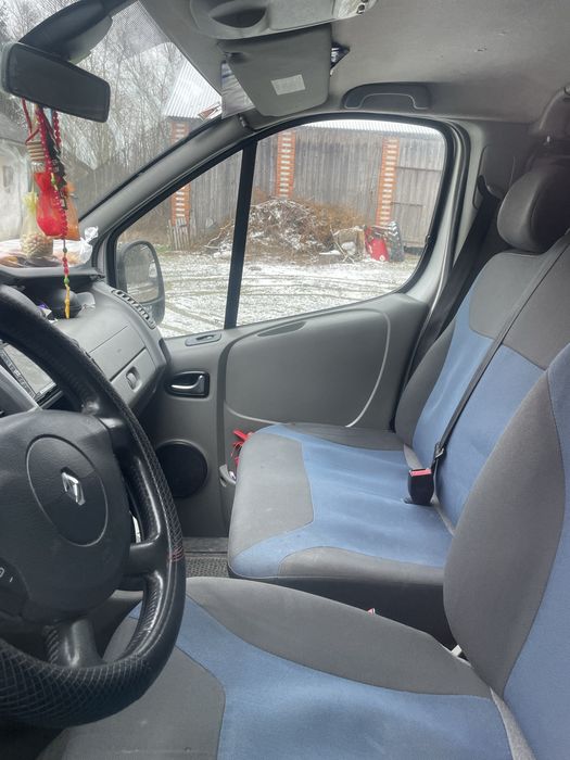 Renault trafic  long