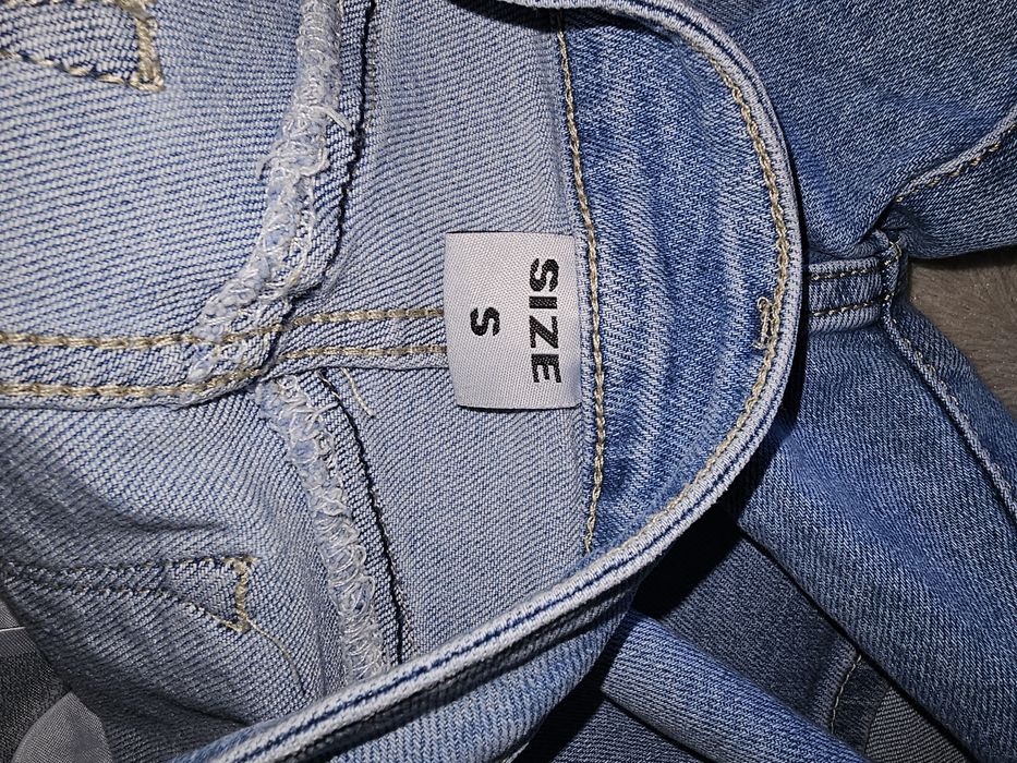 Spodenki jeansowe rozmiar S