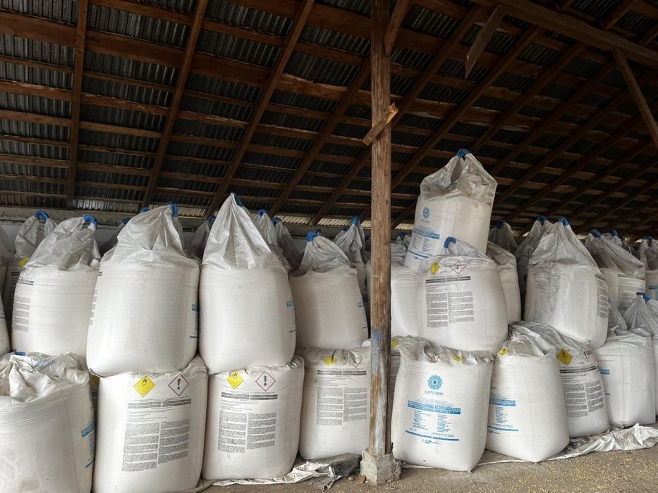 Сульфат амонія мінеральні добрива Селітра