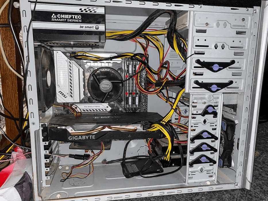 Игровой ПК/ i3-10105F/32GB/500 Gb NVMe M.2/650W/RTX 2060 OC 6Gb