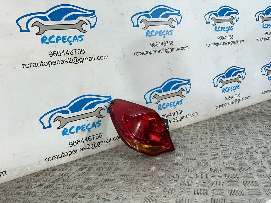 Conjunto Farolins Led Tras Traseiro Direito Esquerdo Original GM Opel