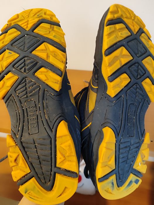 Buty chłopięce trekingowe 40 Elbrus