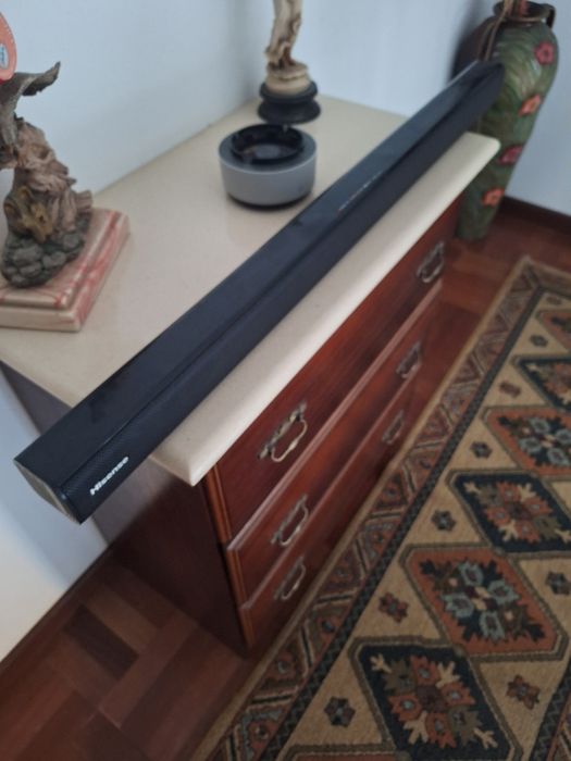 Sound bar hisense