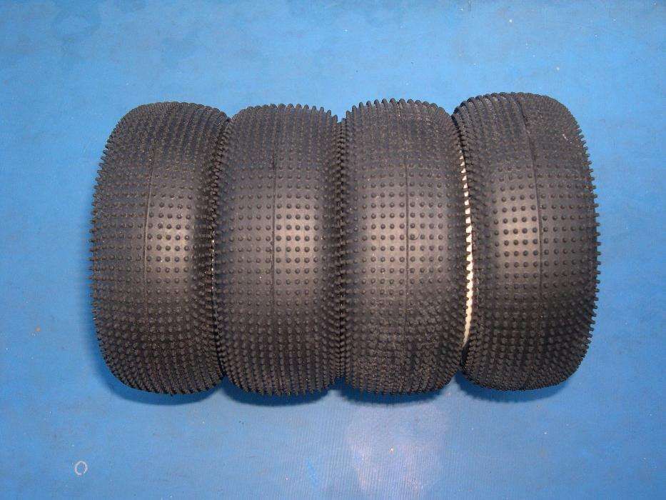 Pneus Medial Pro buggy 1/8 rc