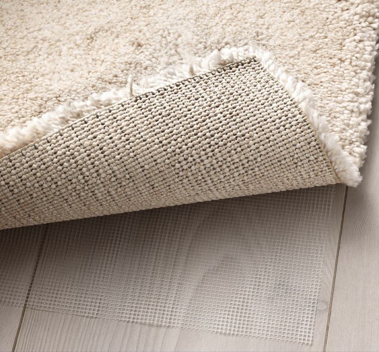Tapete pelo curto branco-bege 170x240