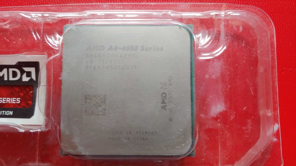 Процессор amd a4-4000 з рідним кулером