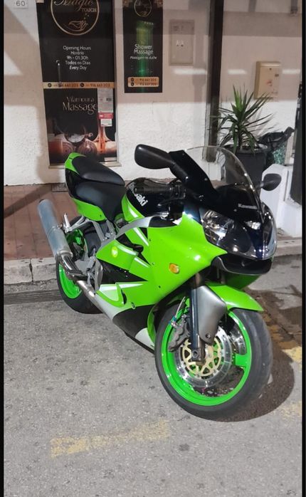 Kawasaki 600cc 2001