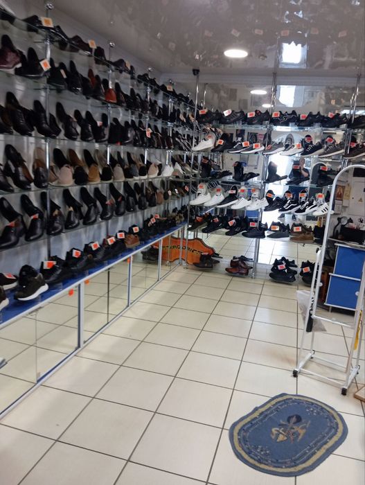 Продаж магазину