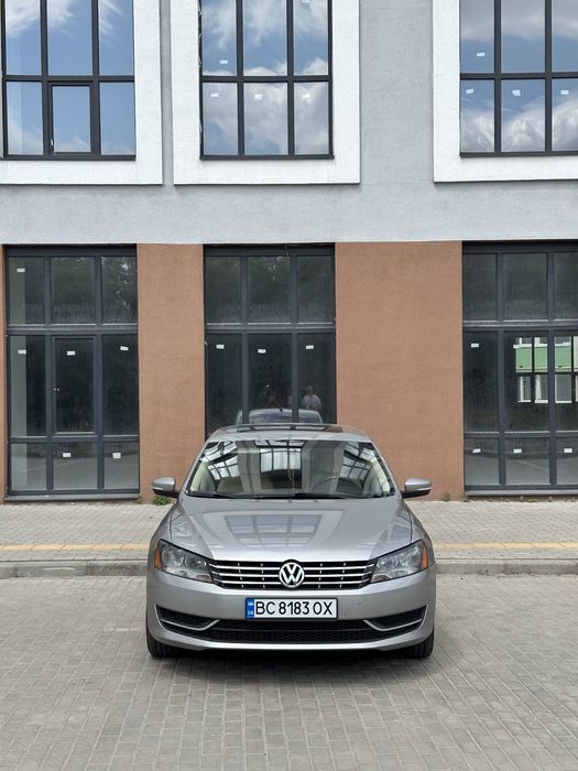 Продам Passat B7 2013 року 2.0 TDI SE DSG