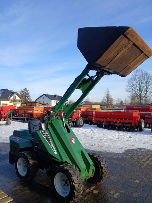 Miniładowarka Avant 528 .Diesel Kubota, Super stan