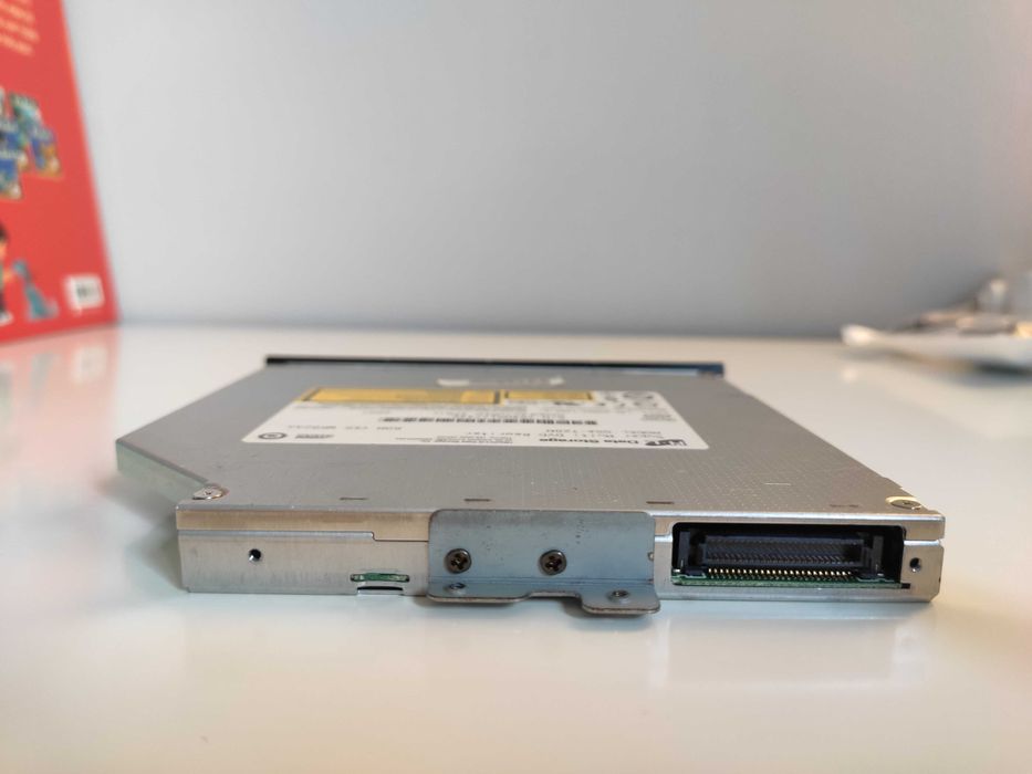 Drive/leitor/gravador de CD/DVD interno para computador portátil