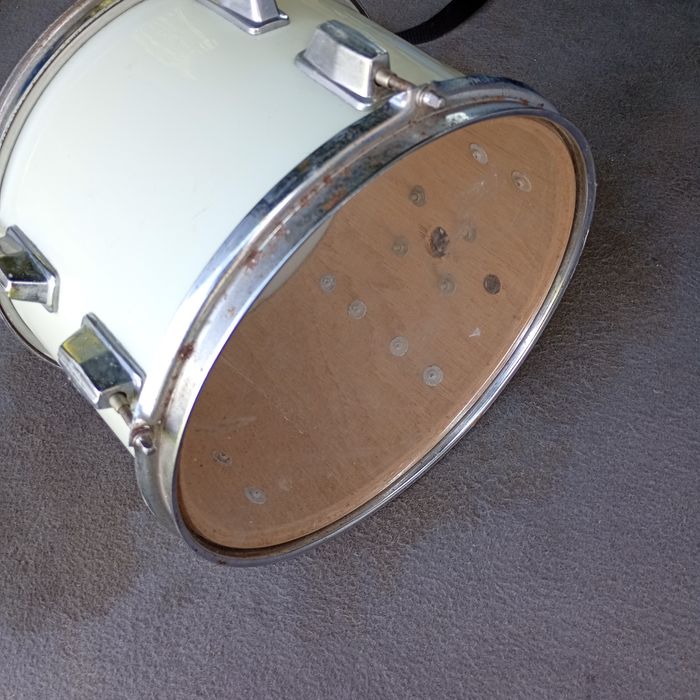 zabytkowy tom drum werbel  perkusyjny