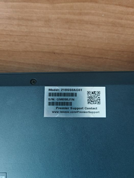 Lenovo Thinkpad T14s Gen3 i7-1270p