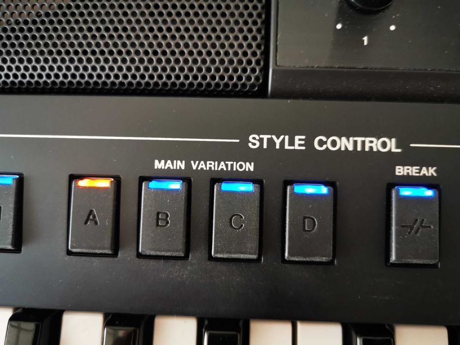 Keyboard yamaha SX900