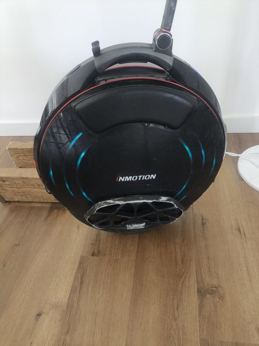 Моноколесо Inmotion V10f