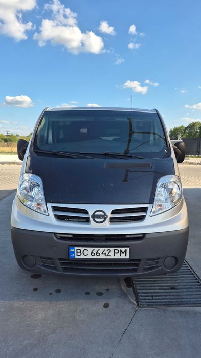 Nissan Primastar,Trafik,Vivaro