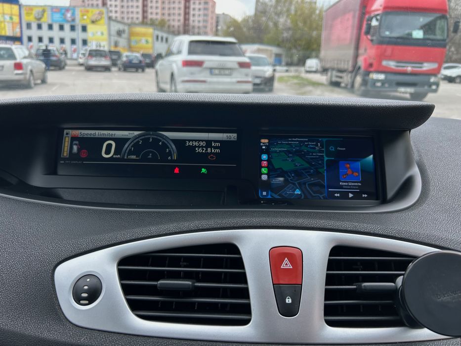 Renault Grand Scenic 1,5 дизель білий