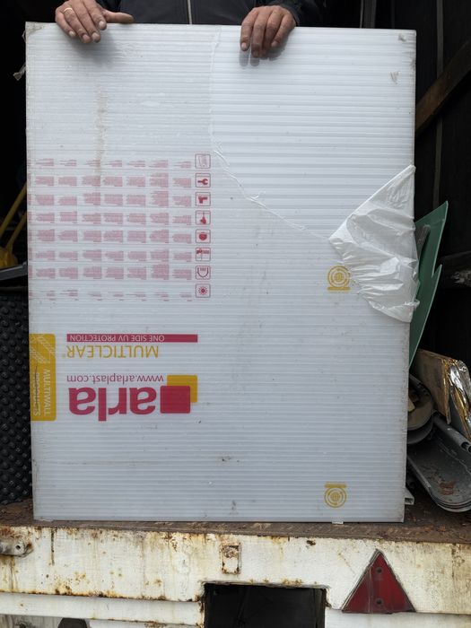 Poliwenglan komorowy 40 zł m2