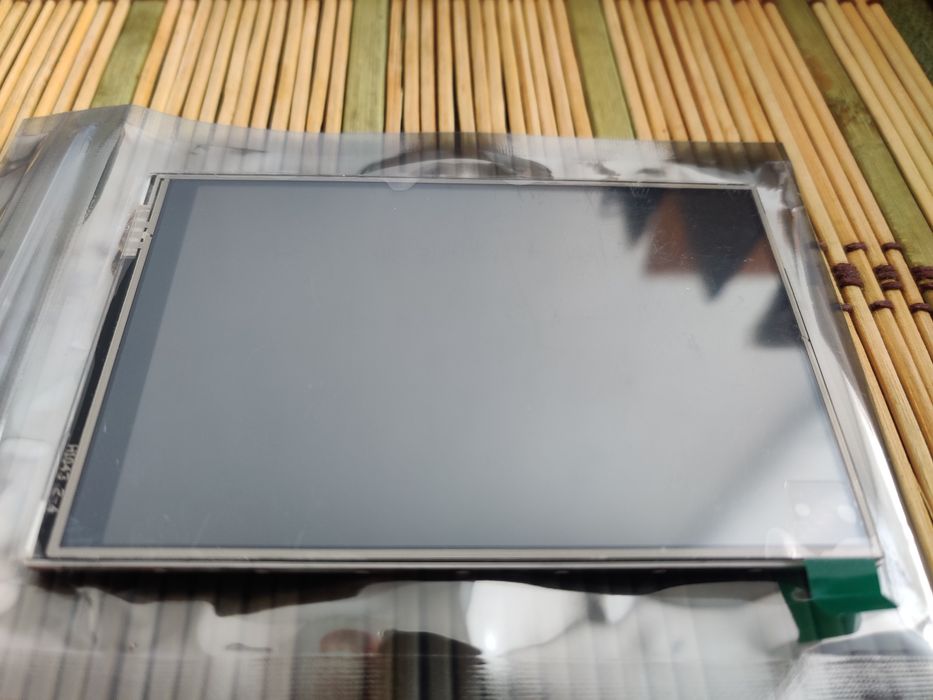 Анализатор спектра TinySA Ultra (SD 32Gb) ZS405, ZS407, CL40BC267-40A