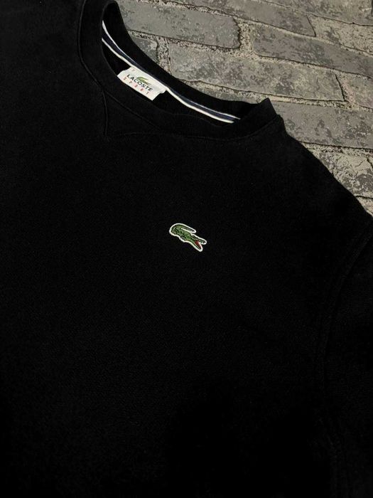 "Свiтшот Lacoste"