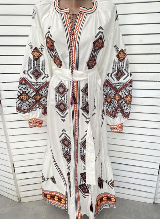 Вишита сукня/сукня-вишиванка/вишите плаття