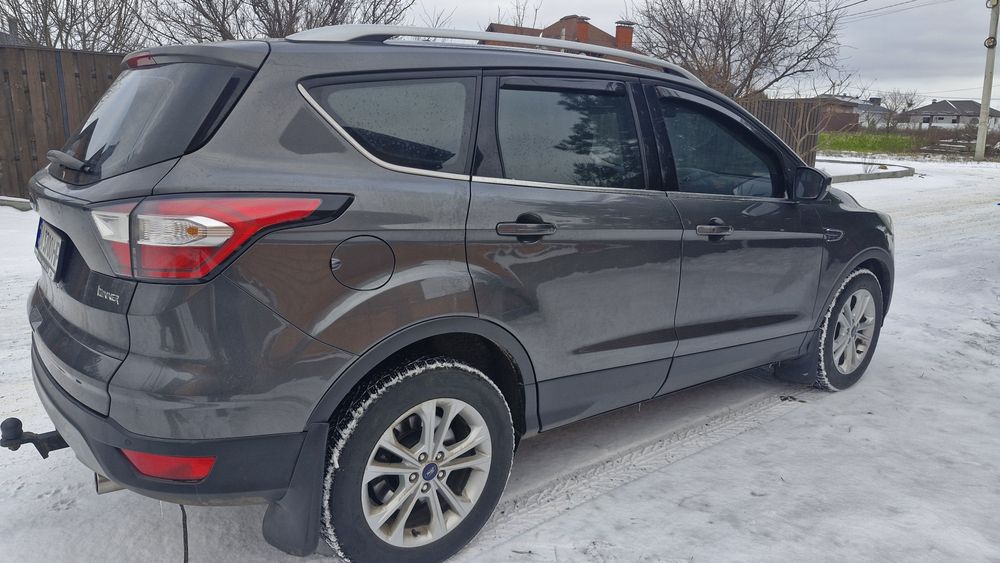 Продам ford kuga комплектація Titanium