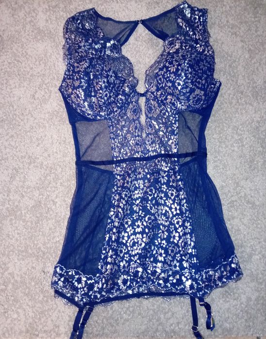 Przepiękna seksowna halka Victoria's Secret