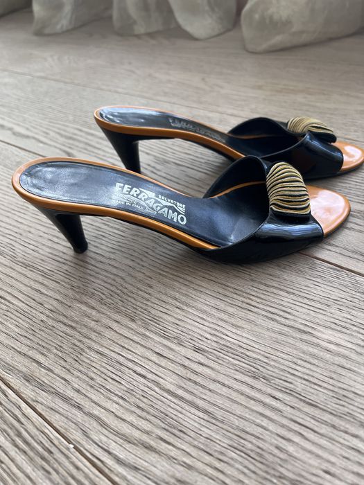 Мюлі Ferragamo р. 37