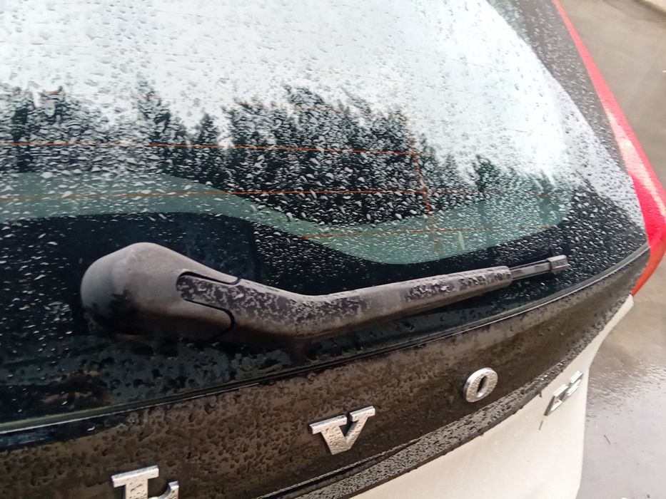 Haste / braço de escova limpa vidros trás VOLVO V40 Hatchback