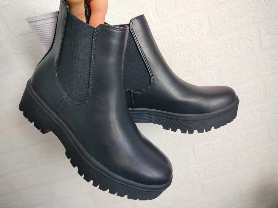 Buty sztyblety botki damskie wsuwane Cleve 38 24,00cm czarne ekoskóra