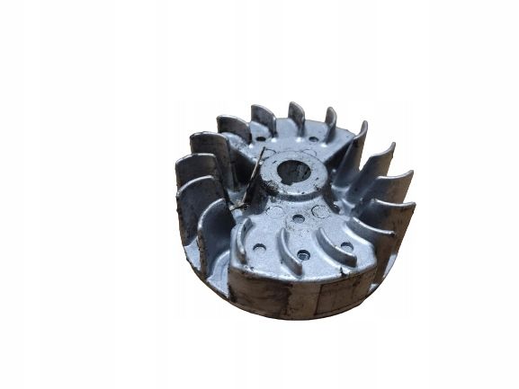 Kubota X760 Nożyce Magneto Koło Magnesowe