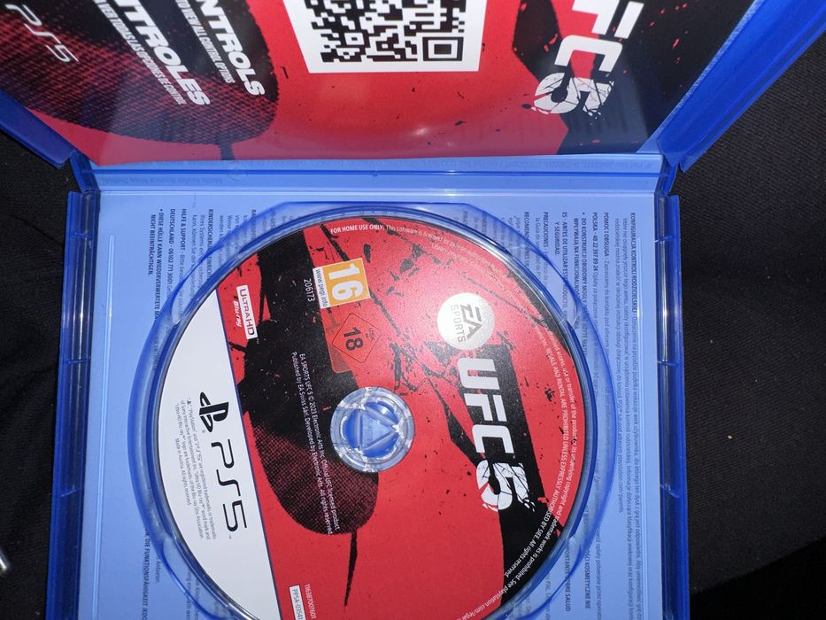 UFC 5 para Ps5 praticamente novo