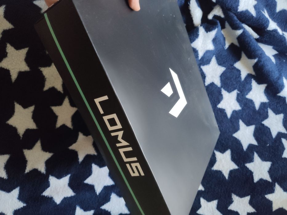 Кофта кенгуру бренду Lomus розмір S