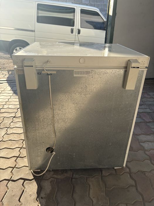 Морозильна камера Siemens gt 15k02 95