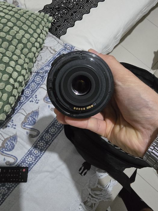 Camera canon eos 1100D + objetivas
