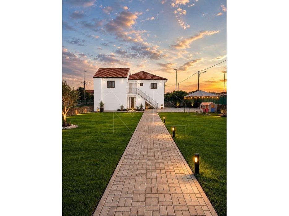 Moradia T3 com terreno de cerca de 1.000 m² em Tamengos