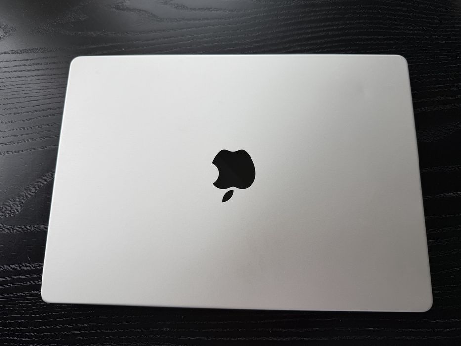 Продам свій! Apple MacBook Pro 14 M1