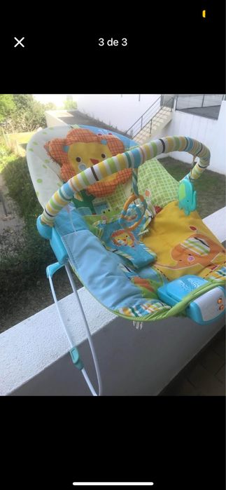 Cadeira de bebe com musica