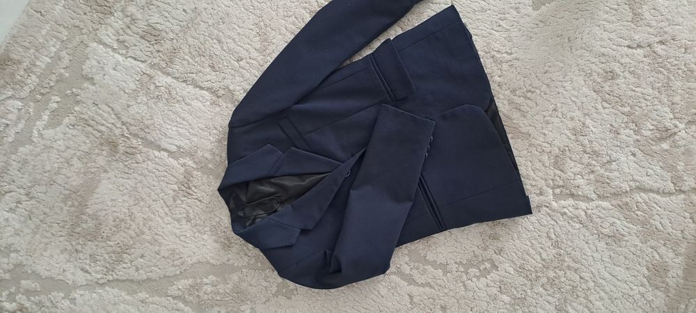 Синій піджак для хлопчика