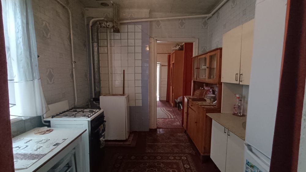 Будинок 102 м², 15 соток, 4 кімнати, 3 гаражі, с. Малинівка, Чугуїв