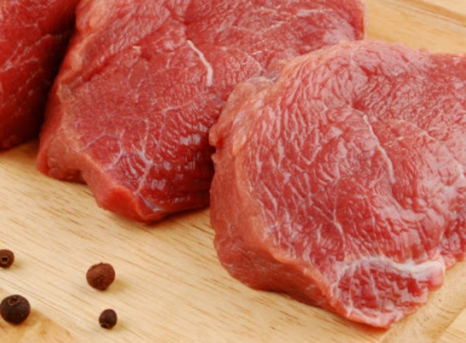 Домашнє м’ясо кози та баранини для тварин. Вищої якості.