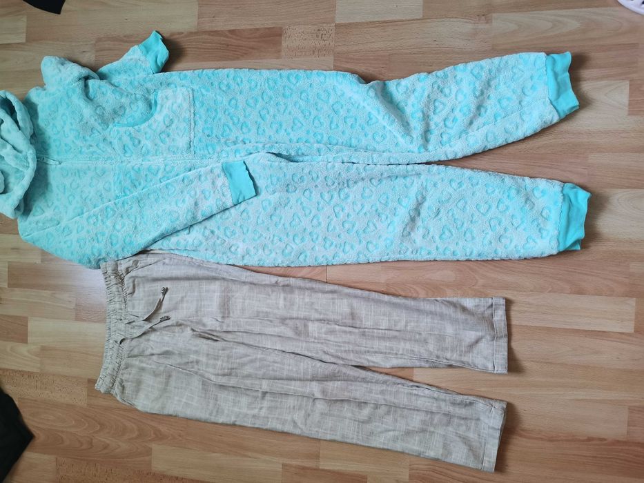 Віддам безкоштовно на зріст 140