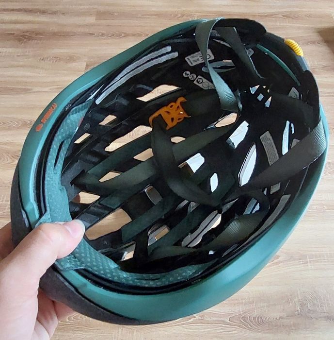 Kask rowerowy GIRO HELIOS Spherical